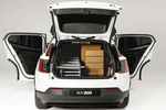 Volvo EX30 Cargo: Когда твой стильный кроссовер решил пойти на работу